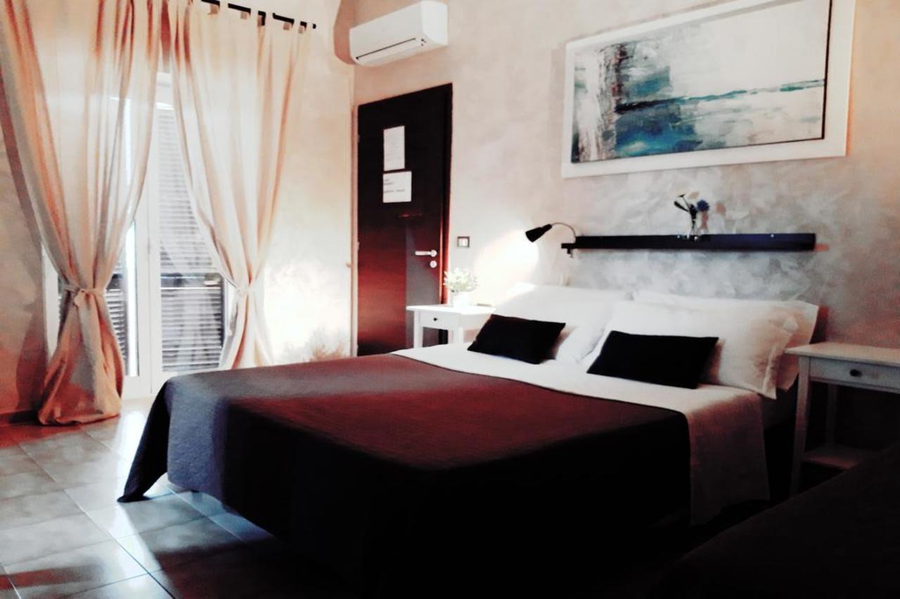 Giorgia Airport Apartment Fiumicino Esterno foto