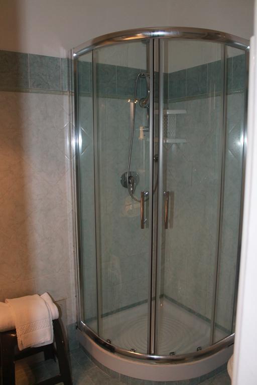 Giorgia Airport Apartment Fiumicino Esterno foto