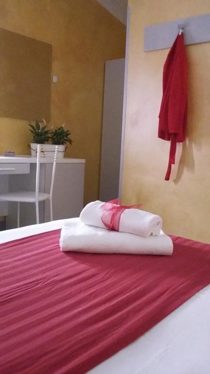 Giorgia Airport Apartment Fiumicino Esterno foto