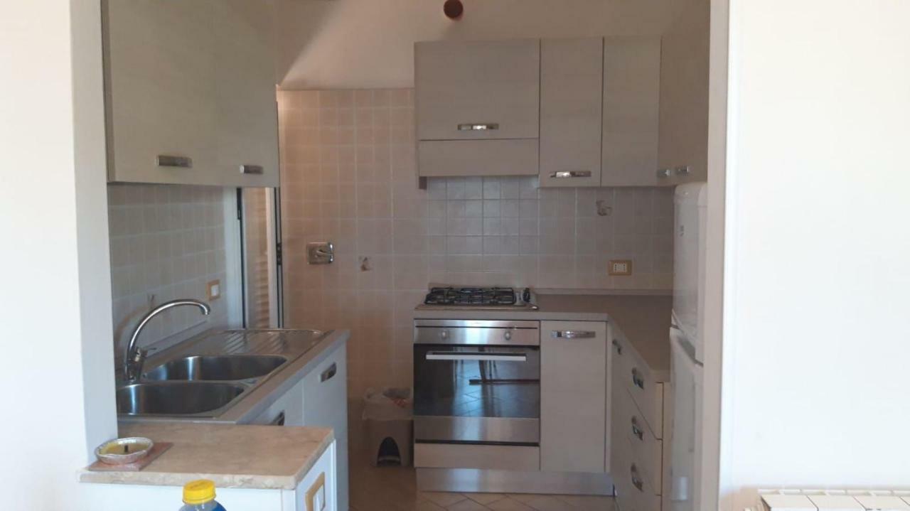 Giorgia Airport Apartment Fiumicino Esterno foto